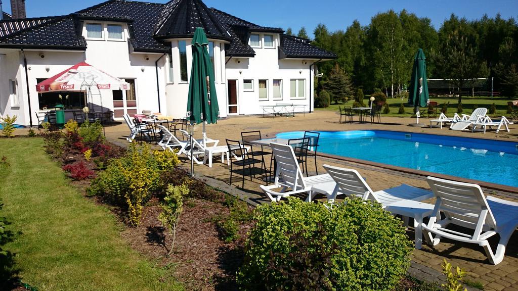 Brydar With Sauna, Swimming Pool And Jacuzzi เมียลโน ภายนอก รูปภาพ