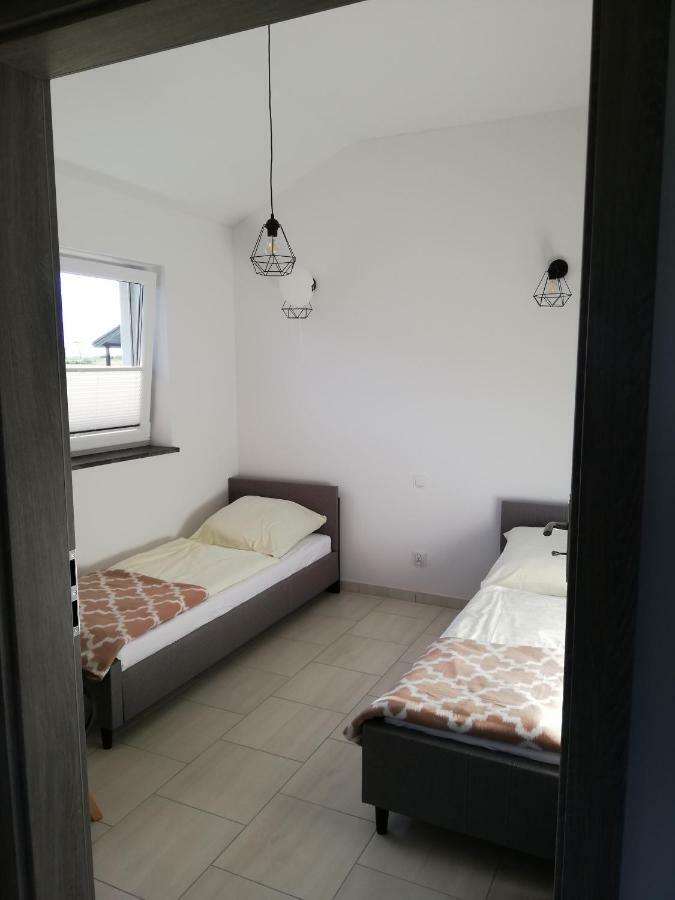 Brydar With Sauna, Swimming Pool And Jacuzzi เมียลโน ภายนอก รูปภาพ
